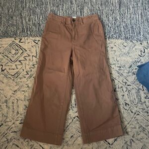 Cute dark khaki flare petite Gap pants size 6